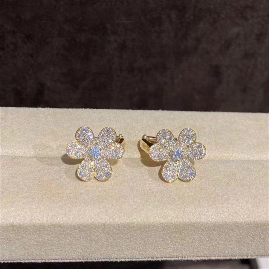 [Garvey ]FRIVOLE GOLD FLOWER DIAMOND EARRINGS
