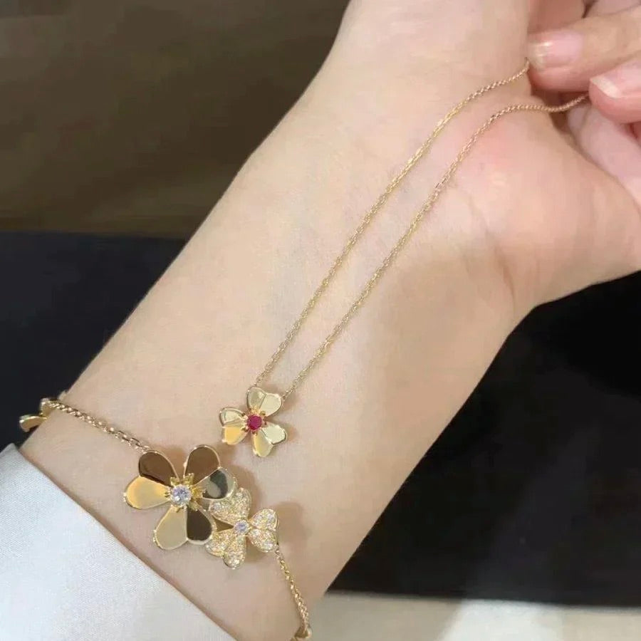 [Garvey ]FRIVOLE GOLD FLOWER NECKLACE