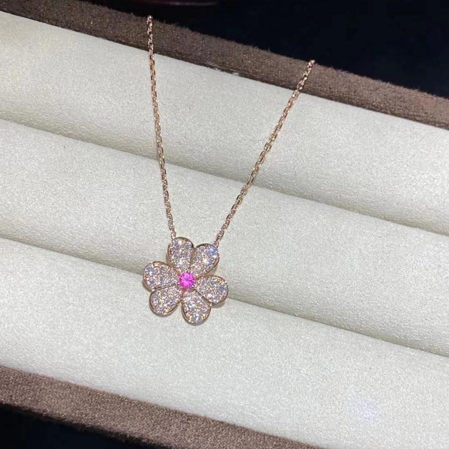 [Garvey ]FRIVOLE ROSE GOLD FLOWER DIAMOND NECKLACE