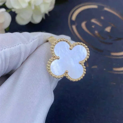 [Garvey ]CLOVER WHITE MOP RING