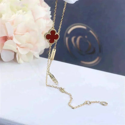 [Garvey ]CLOVER  CARNELIAN SINGLE FLOWER BRACELET