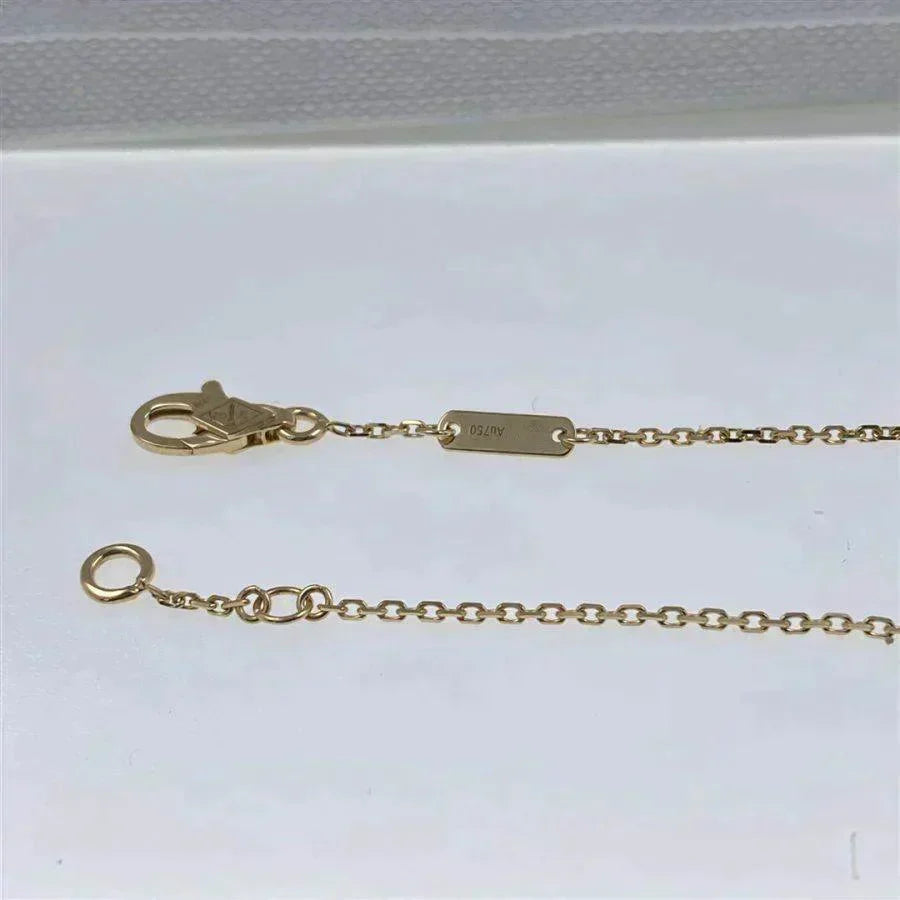 [Garvey ]CLOVER  CARNELIAN SINGLE FLOWER BRACELET