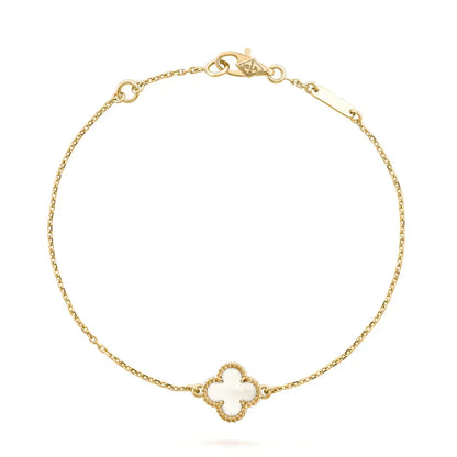 [Garvey ]CLOVER WHITE MOP SINGLE FLOWER BRACELET