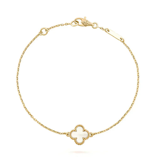 [Garvey ]CLOVER WHITE MOP SINGLE FLOWER BRACELET