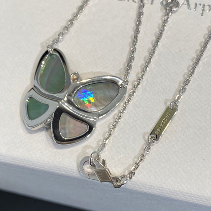[Garvey ]LARGE BUTTERFLY SILVER PENDANT DIAMOND NECKLACE