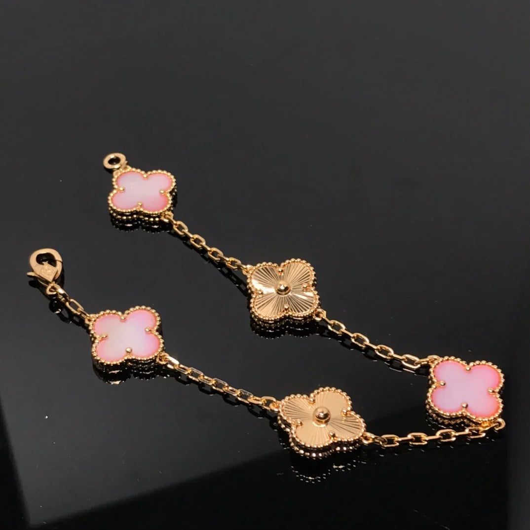 [Garvey]LUCKY CLOVER 5-MOTIF BRACELET - PINK MOTHER-OF-PEARL COLLECTION