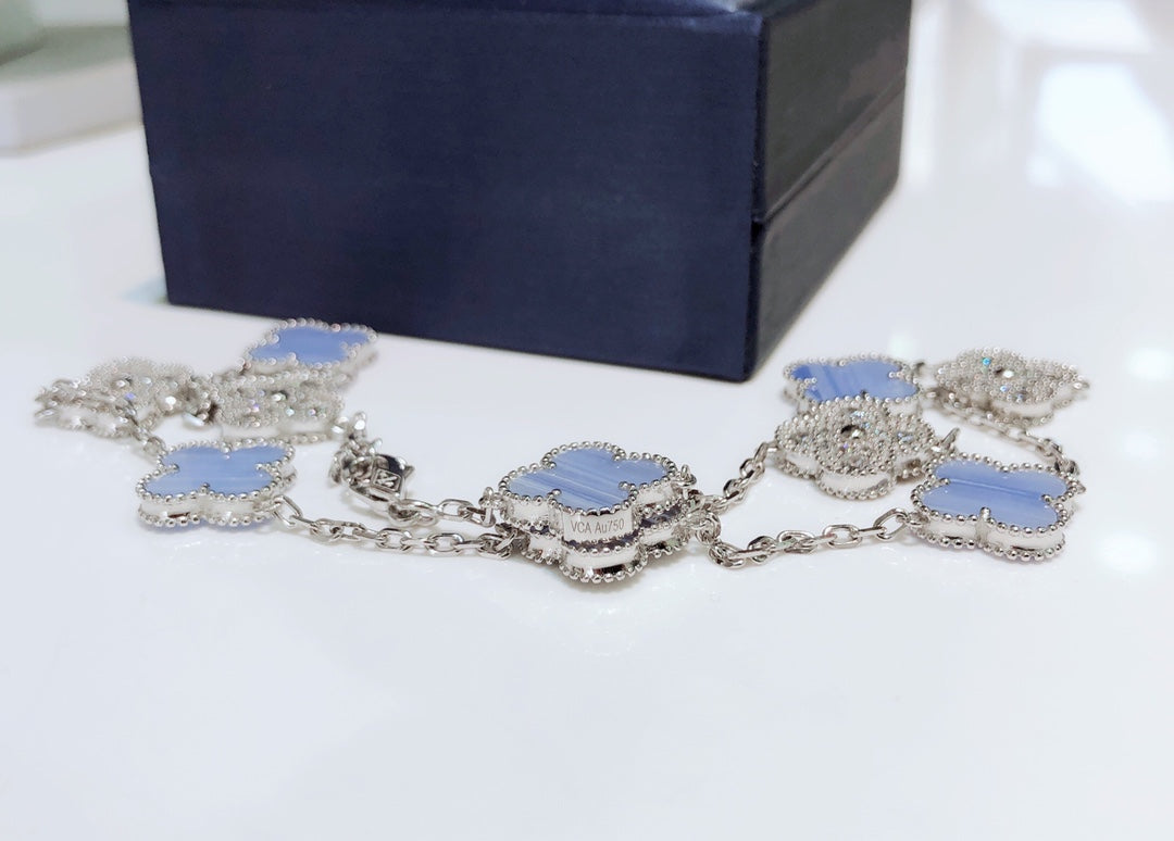 [Garvey ]CLOVER 10 MOTIFS CHALCEDONY DIAMONDS SILVER NECKLACE