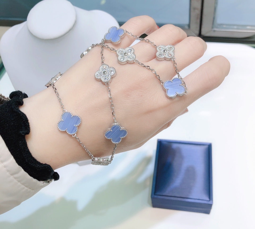 [Garvey ]CLOVER 10 MOTIFS CHALCEDONY DIAMONDS SILVER NECKLACE